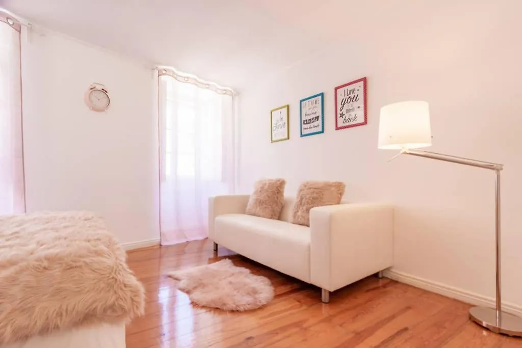 Inloveapartments - One Love, One Heart Lisbon